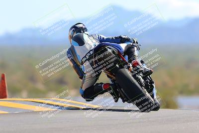 media/Oct-09-2022-SoCal Trackdays (Sun) [[95640aeeb6]]/Turn 9 Backside (120pm)/